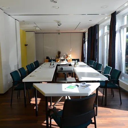 Hotell Landidyll Baumwiese 4*