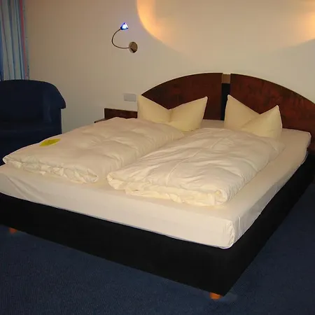 Landidyll Baumwiese Dresde